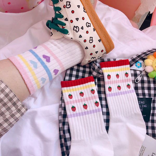 Strawberry and Hearts Socks JK1575