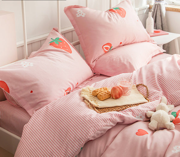 Cute Strawberry Bedding Set JK2530