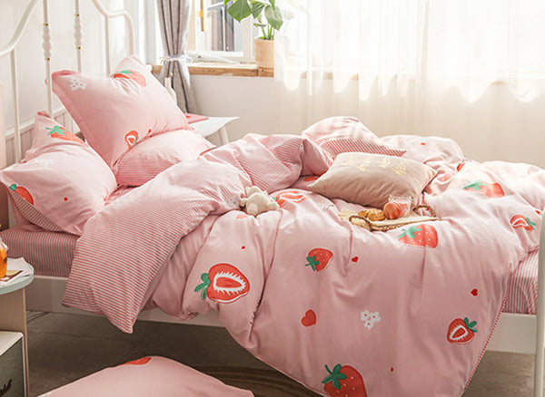 Cute Strawberry Bedding Set JK2530