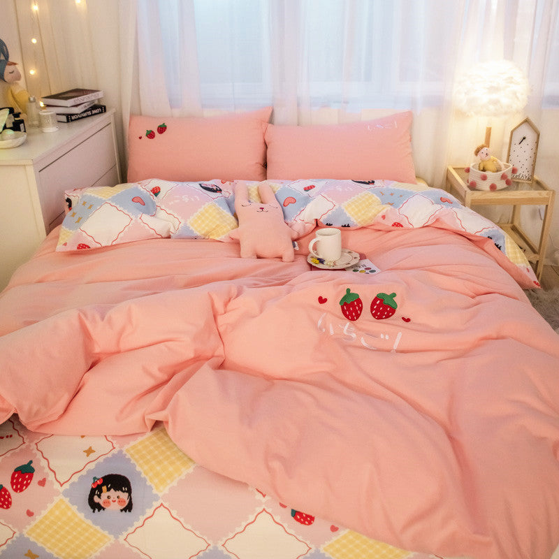 4pcs Kawaii Strawberry Pink Bedding Set - Kuru Store