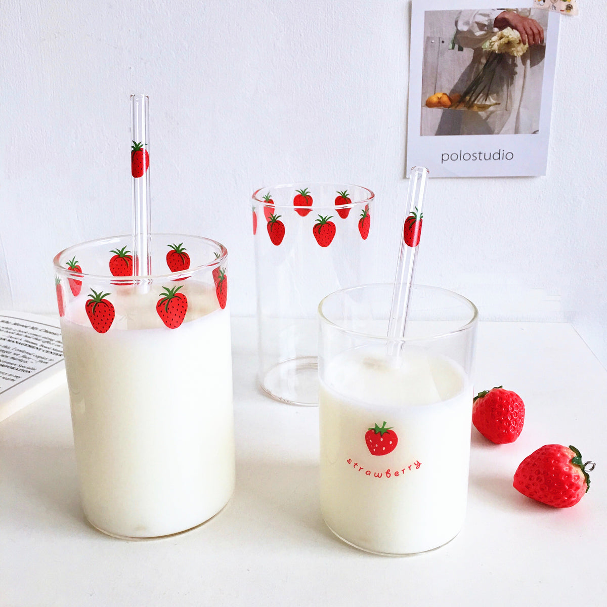 Cute Strawberry Glass Cup JK2837 – Juvkawaii