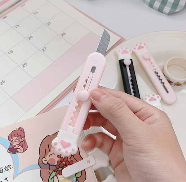 Cute Paws Box Cutter JK3152