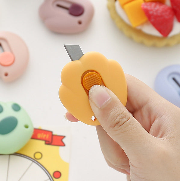 Cute Paws Box Cutter JK3048