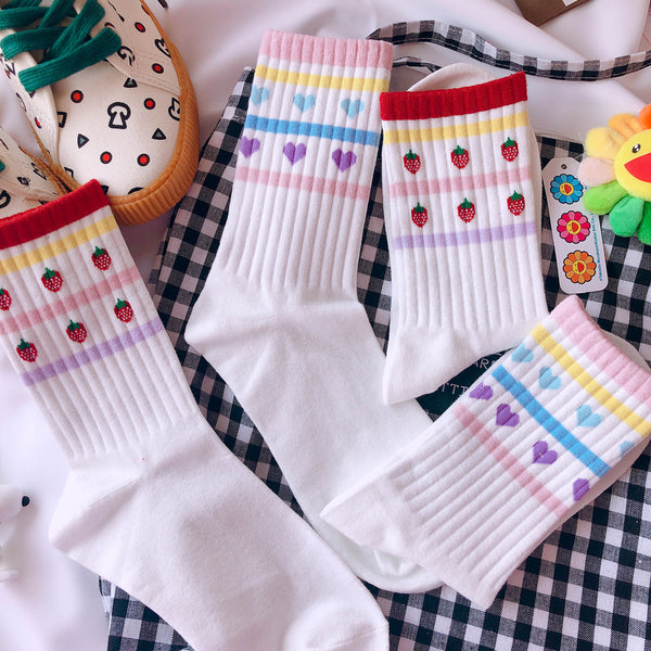 Strawberry and Hearts Socks JK1575