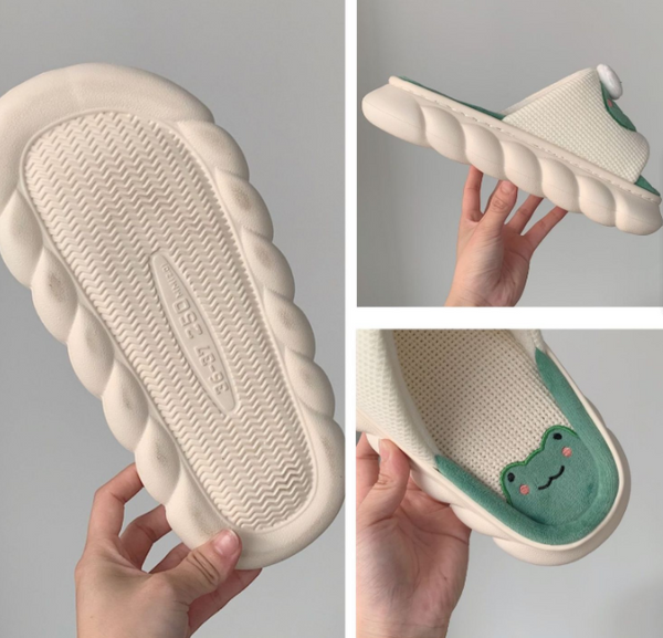Lovely Frog Slippers JK3323