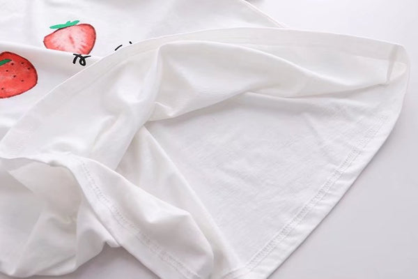 Cute Strawberry T-Shirt  JK1345