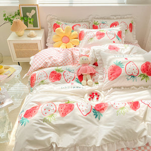 Fashion Strawberry Bedding Set JK3144