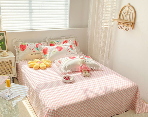 Fashion Strawberry Bedding Set JK3144