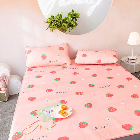 Kawaii Strawberry Ice Silk Bed Mat JK1209