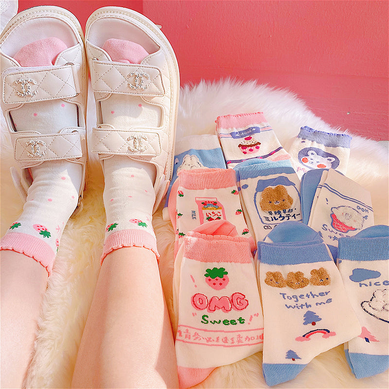 Cute Strawberry Socks JK2675