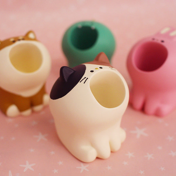 Lovely Cats Mini Pen Container JK2488